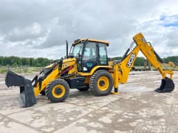 JCB 3D 7,5 kombinált kotró rakodó